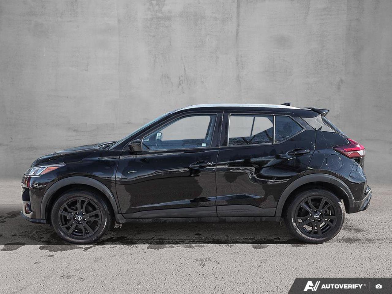 2023 Nissan Kicks SV | Remote Start | Heated Seats | Apple Car Play | Android Auto | Photo