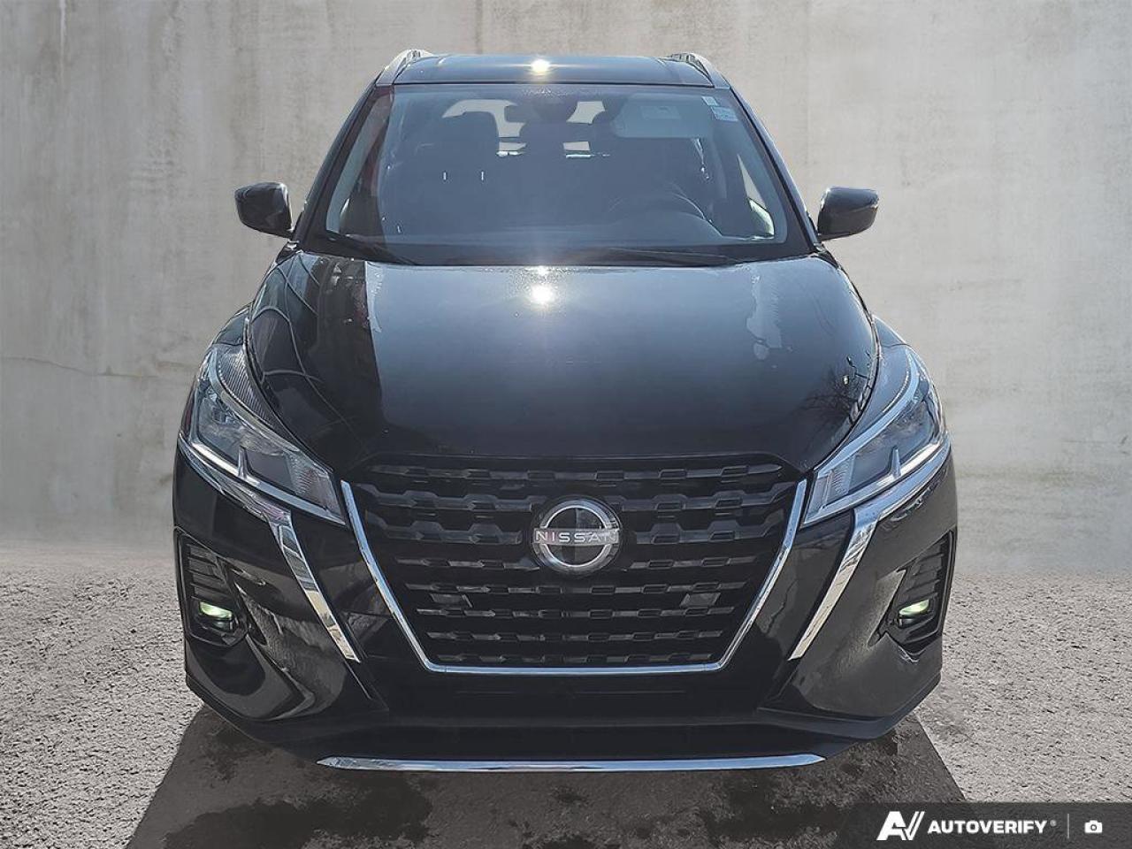 2023 Nissan Kicks SV | Remote Start | Heated Seats | Apple Car Play | Android Auto | Photo