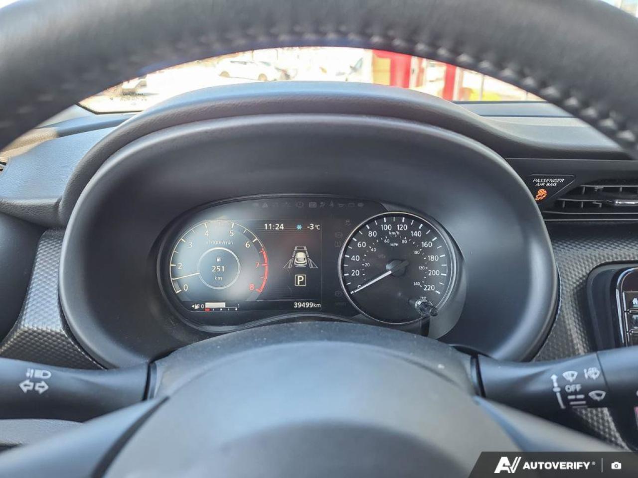 2023 Nissan Kicks SV | Remote Start | Heated Seats | Apple Car Play | Android Auto | Photo