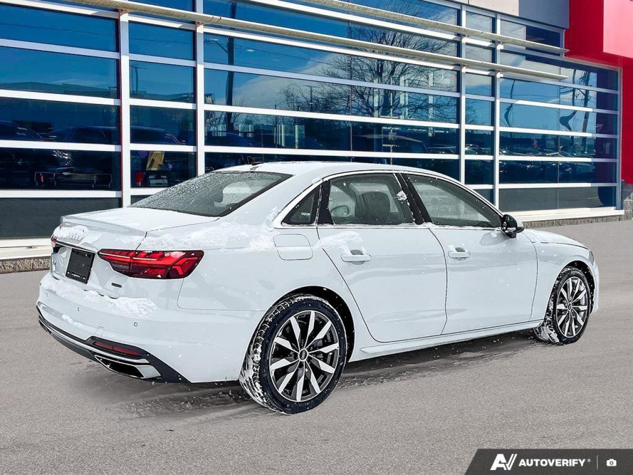 2023 Audi A4 Sedan Komfort | AWD | Leather | Sunroof | Prev. Rental | Clean Carfax | Photo4