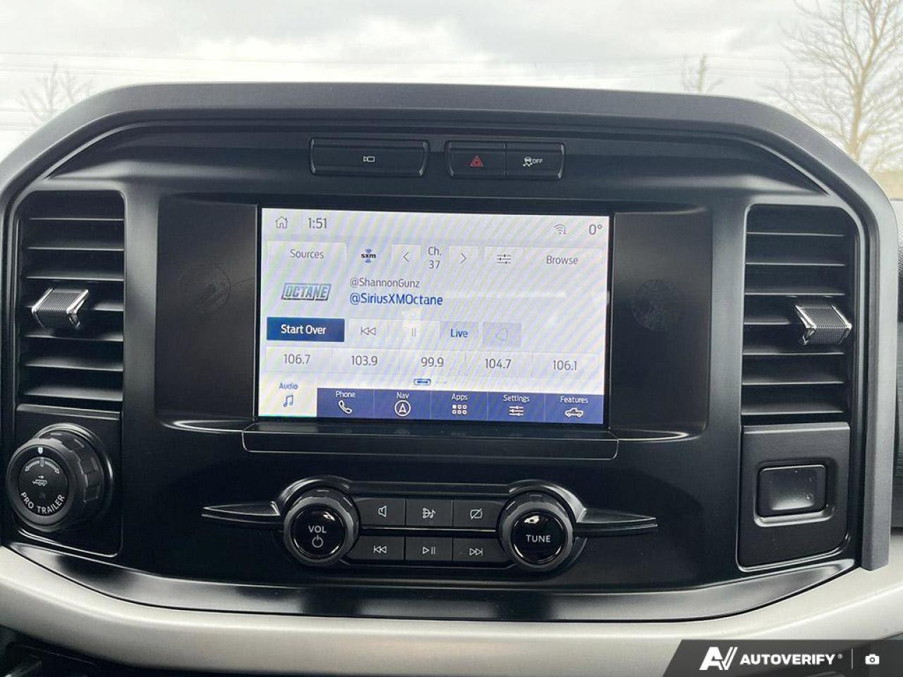 2023 Ford F-150 XLT Crew 4X4 | 3.5L EcoBoost | Trailer Brake Controller | Power Seat | Rear Camera | and More ! Photo