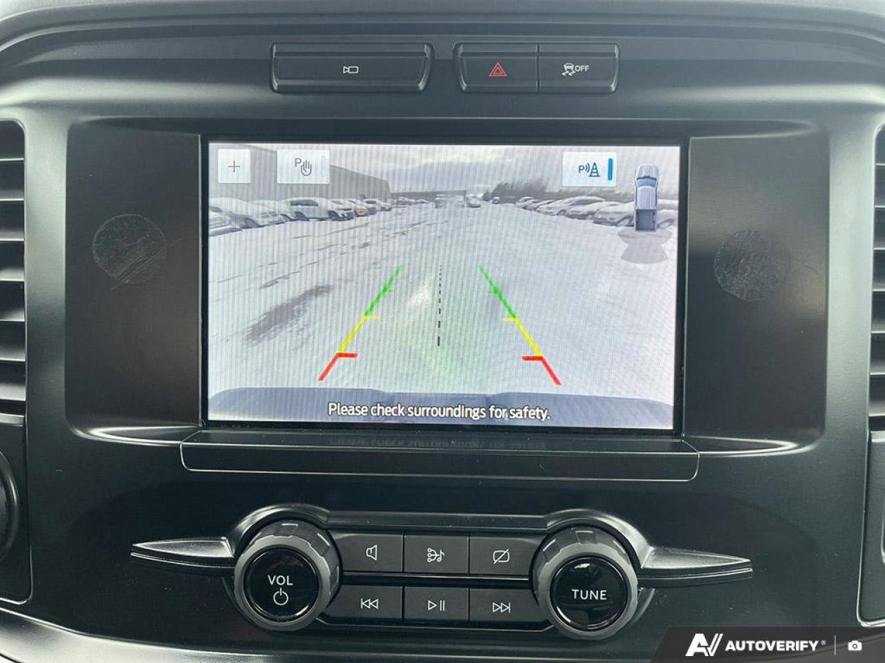 2023 Ford F-150 XLT Crew 4X4 | 3.5L EcoBoost | Trailer Brake Controller | Power Seat | Rear Camera | and More ! Photo