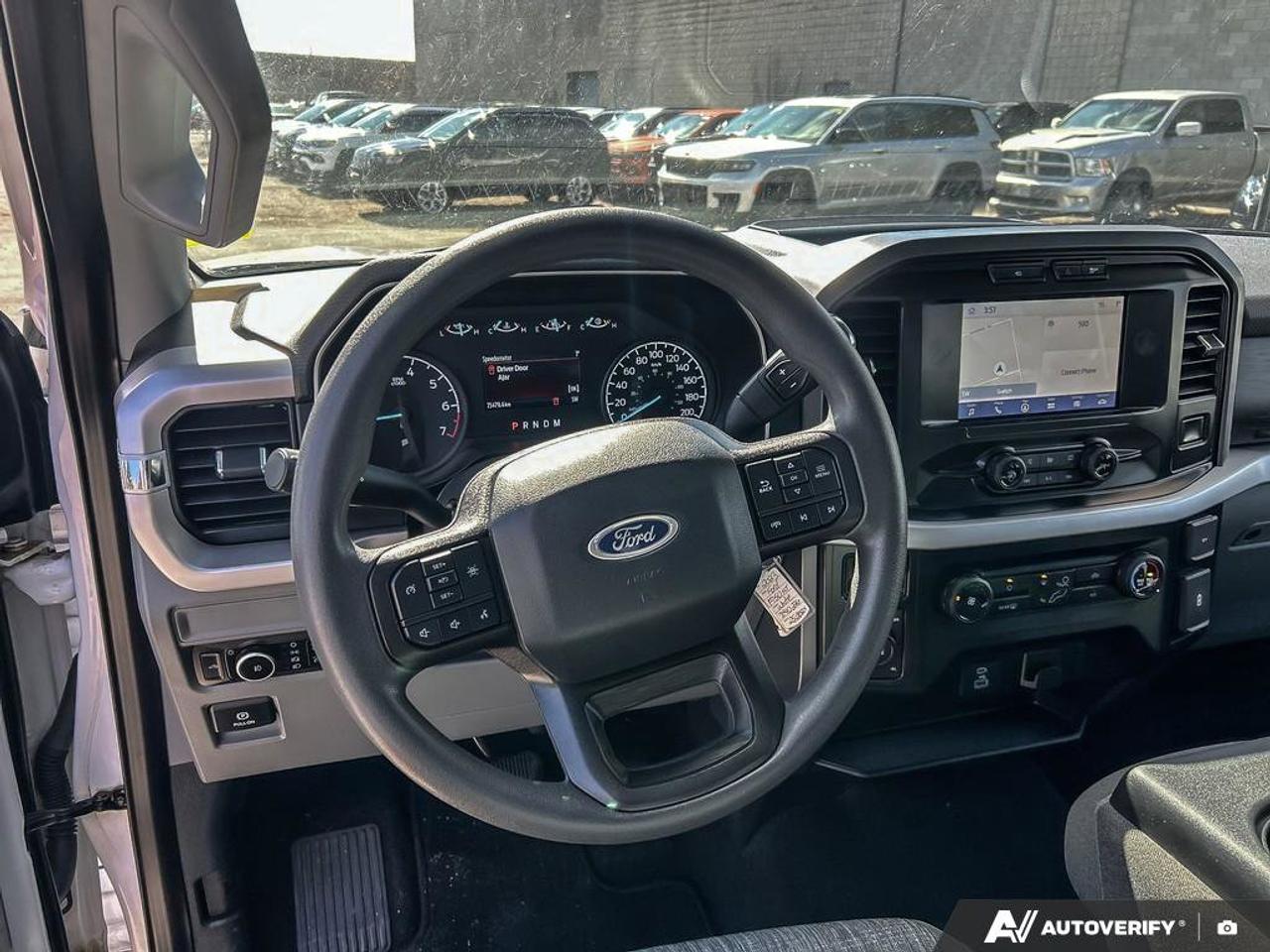 2023 Ford F-150 XLT Crew 4X4 | 3.5L EcoBoost | Trailer Brake Controller | Power Seat | Rear Camera | and More ! Photo