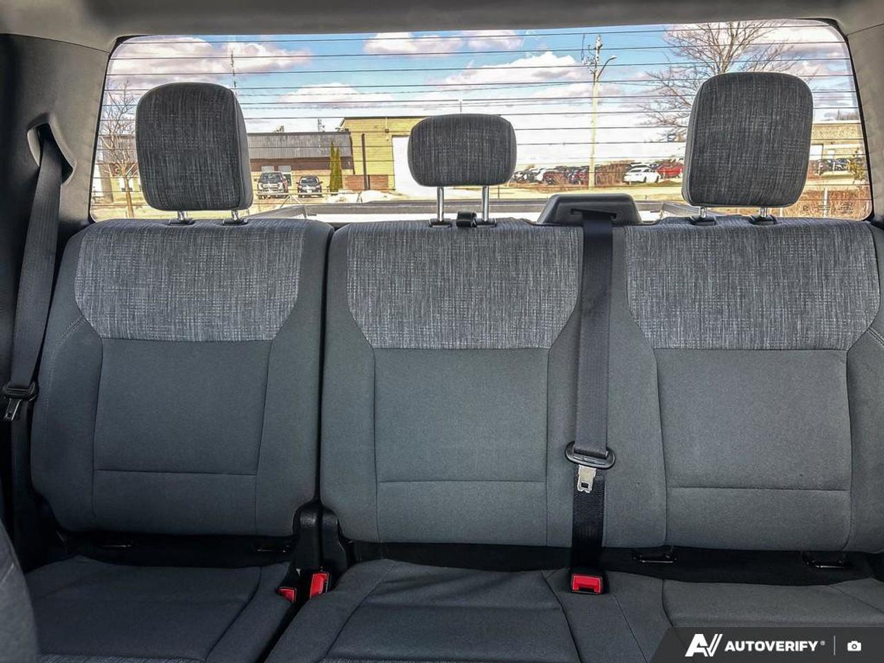 2023 Ford F-150 XLT Crew 4X4 | 3.5L EcoBoost | Trailer Brake Controller | Power Seat | Rear Camera | and More ! Photo
