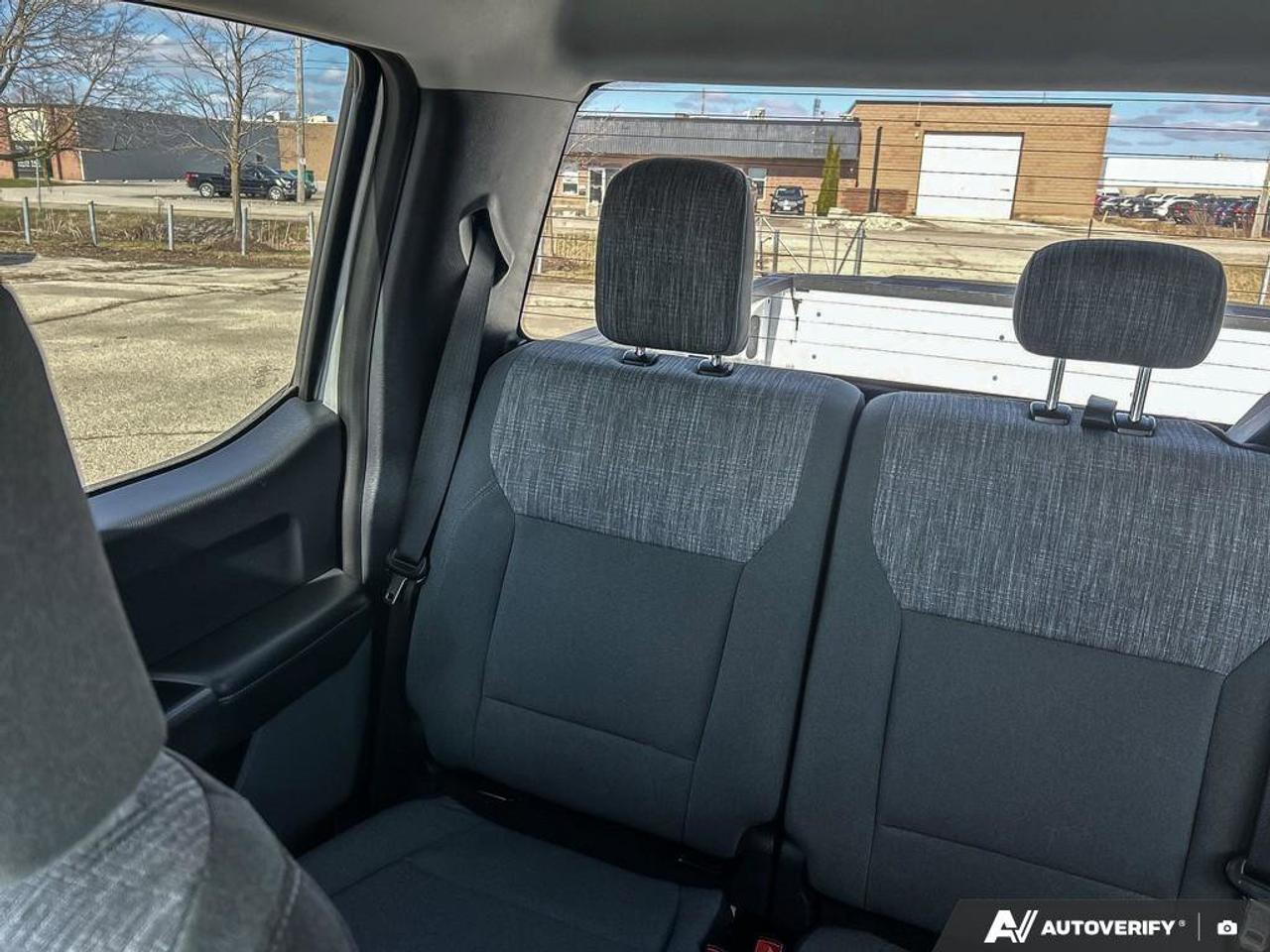 2023 Ford F-150 XLT Crew 4X4 | 3.5L EcoBoost | Trailer Brake Controller | Power Seat | Rear Camera | and More ! Photo