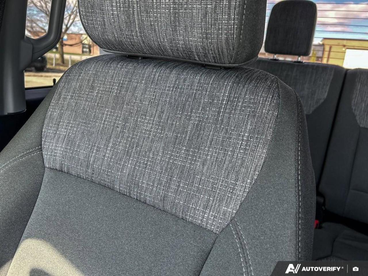 2023 Ford F-150 XLT Crew 4X4 | 3.5L EcoBoost | Trailer Brake Controller | Power Seat | Rear Camera | and More ! Photo