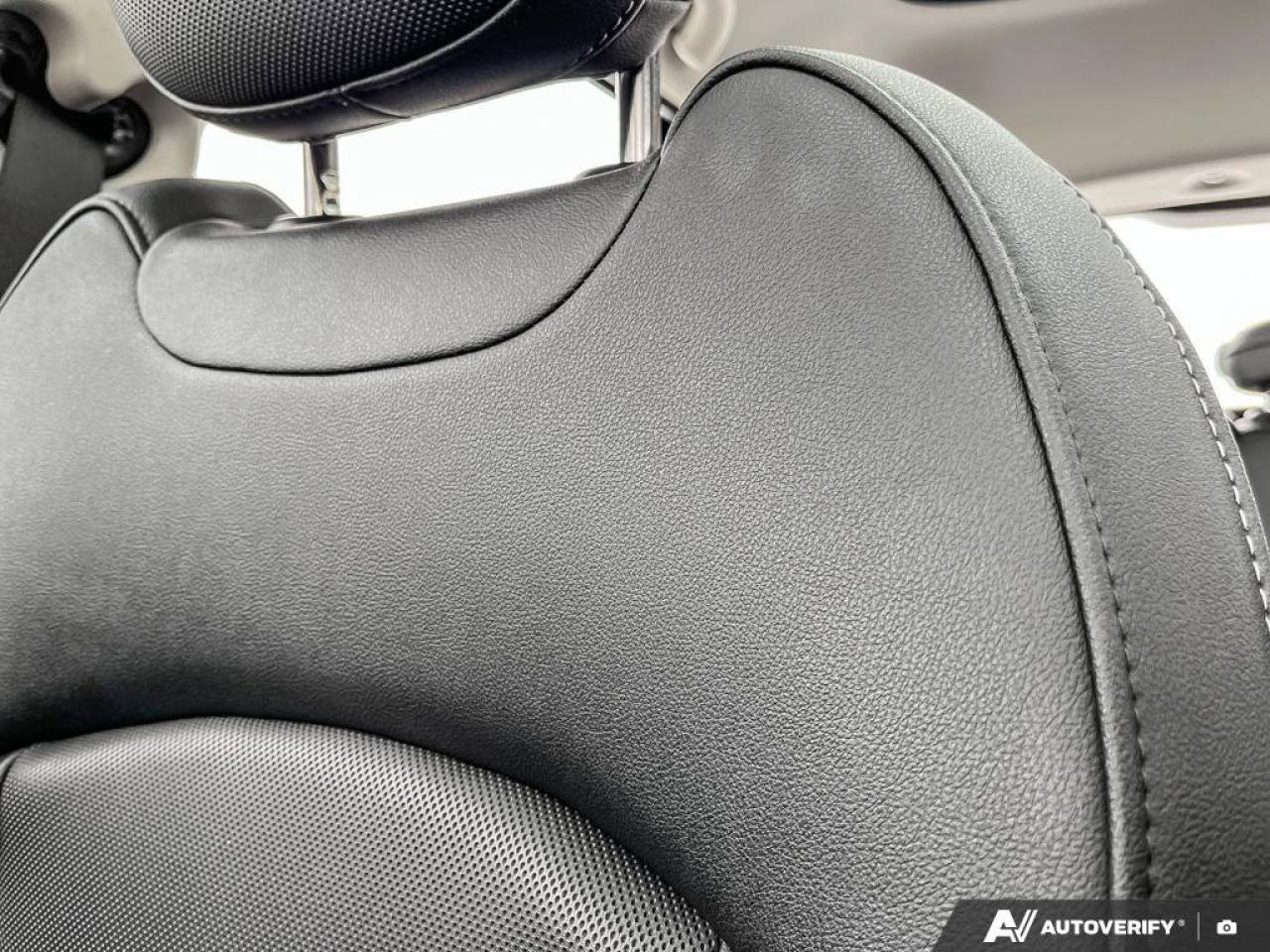 2024 MINI 5 Door Cooper S | Leatherette Seats | Clean Carfax | Sunroof | Photo