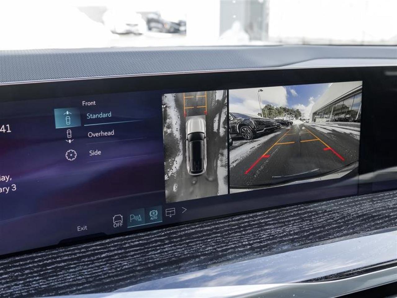 2026 Cadillac Escalade IQ Luxury Photo