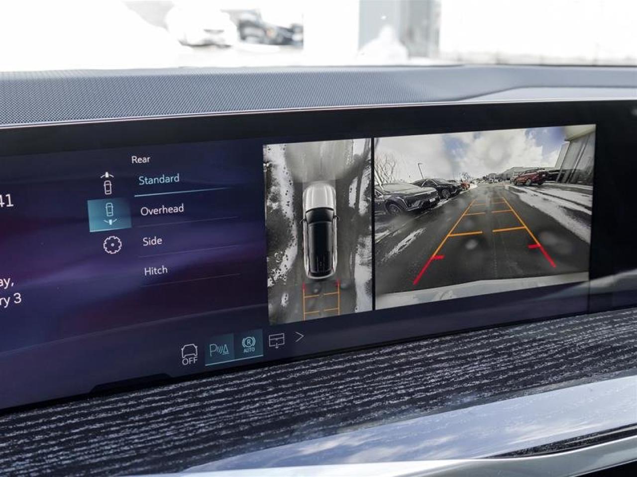 2026 Cadillac Escalade IQ Luxury Photo