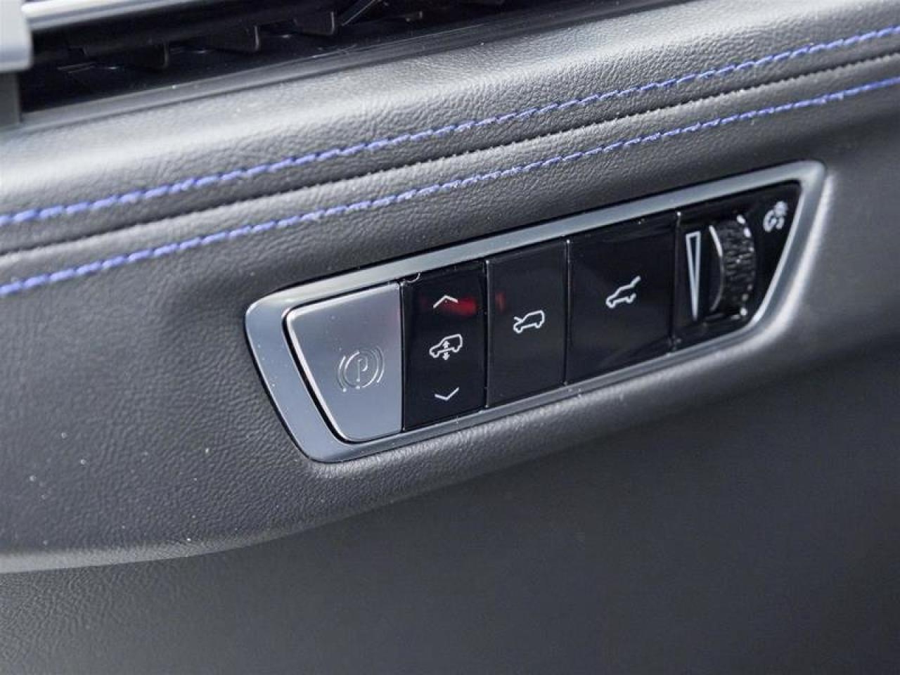 2026 Cadillac Escalade IQ Luxury Photo