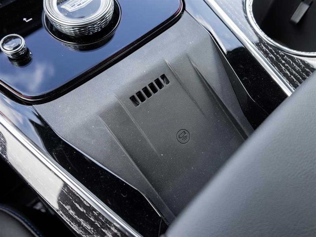 2026 Cadillac Escalade IQ Luxury Photo