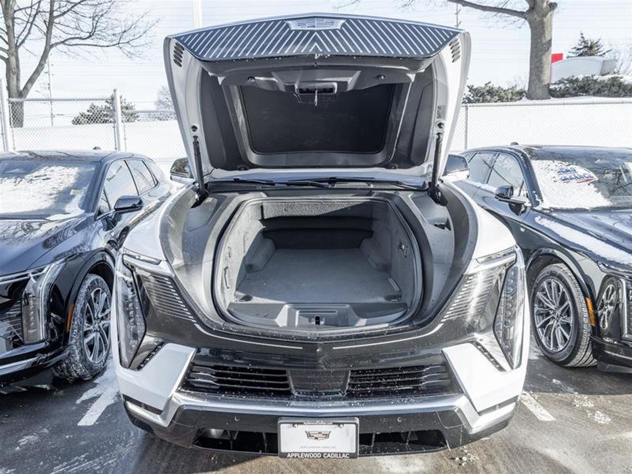 2026 Cadillac Escalade IQ Luxury Photo