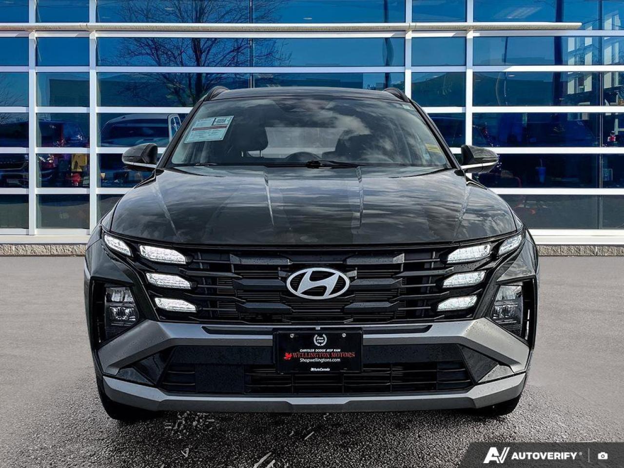 2025 Hyundai Tucson Preferred AWD | Heated Seats + Steering | Remote Start | Carplay | Adaptive Cruise | and More ! Photo