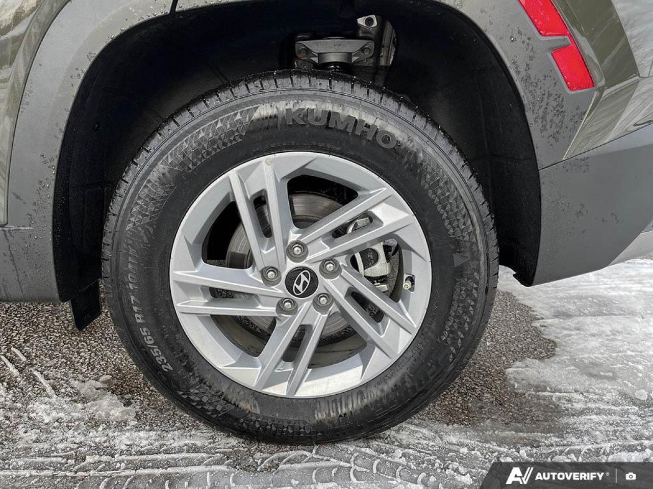 2025 Hyundai Tucson Preferred AWD | Heated Seats + Steering | Remote Start | Carplay | Adaptive Cruise | and More ! Photo