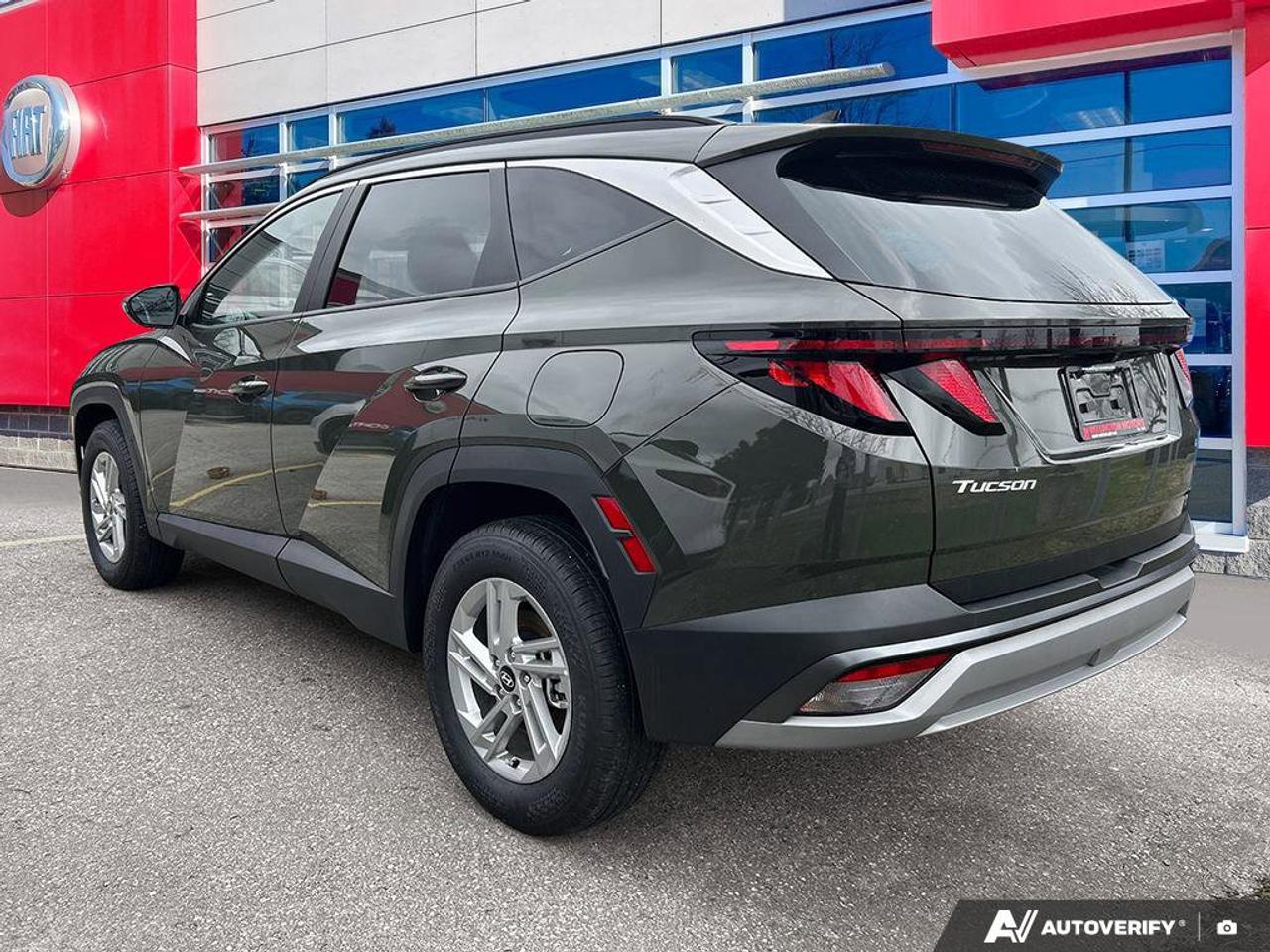 2025 Hyundai Tucson Preferred AWD | Heated Seats + Steering | Remote Start | Carplay | Adaptive Cruise | and More ! Photo2