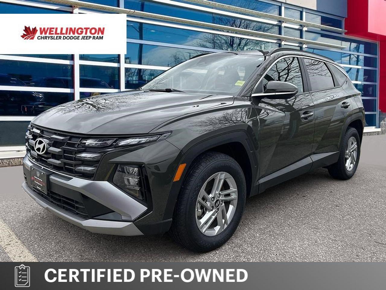 2025 Hyundai Tucson Preferred AWD | Heated Seats + Steering | Remote Start | Carplay | Adaptive Cruise | and More ! Photo0