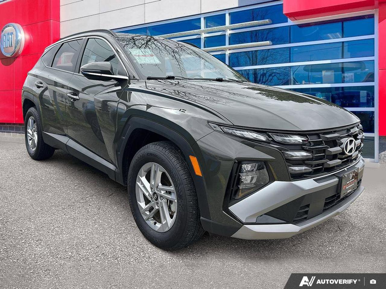 2025 Hyundai Tucson Preferred AWD | Heated Seats + Steering | Remote Start | Carplay | Adaptive Cruise | and More ! Photo