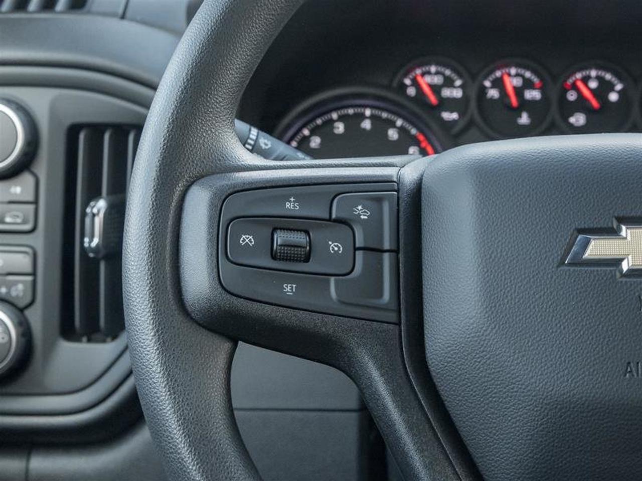 2025 Chevrolet Silverado 1500 WT Photo