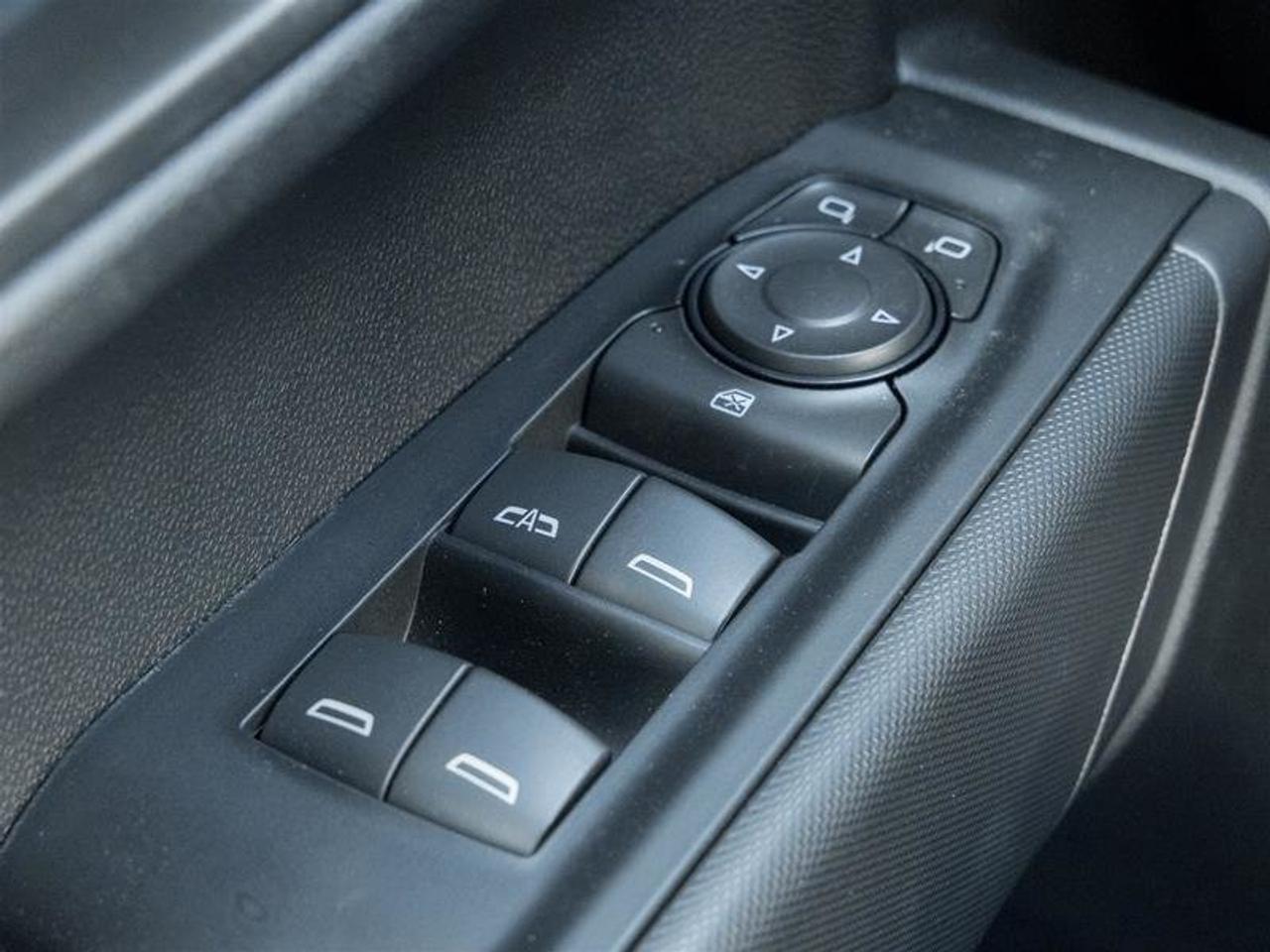 2025 Chevrolet Silverado 1500 WT Photo