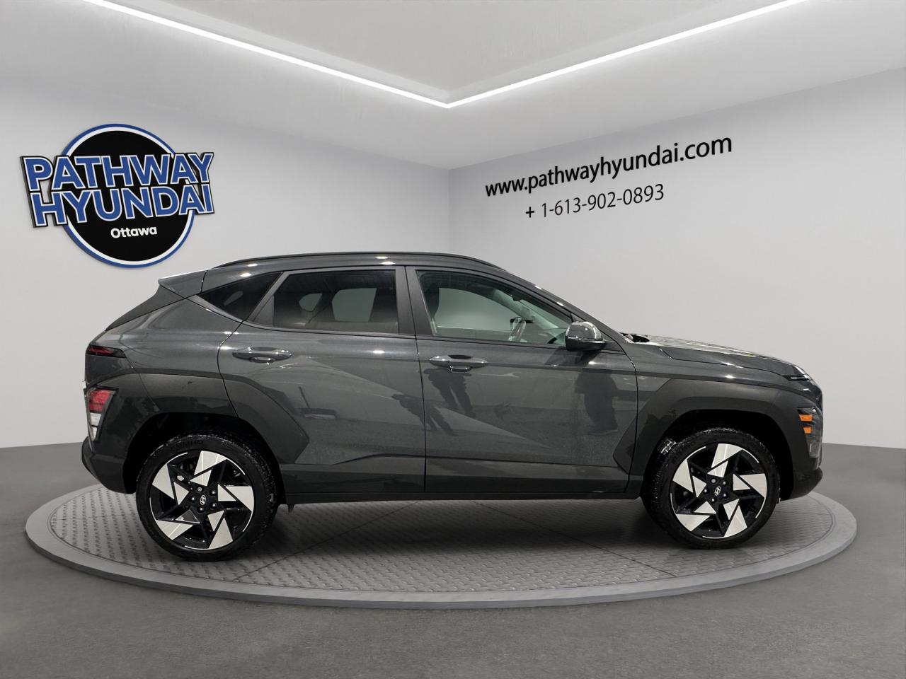 2025 Hyundai KONA Preferred Sport | Reverse Cam | Heated Seats Photo2