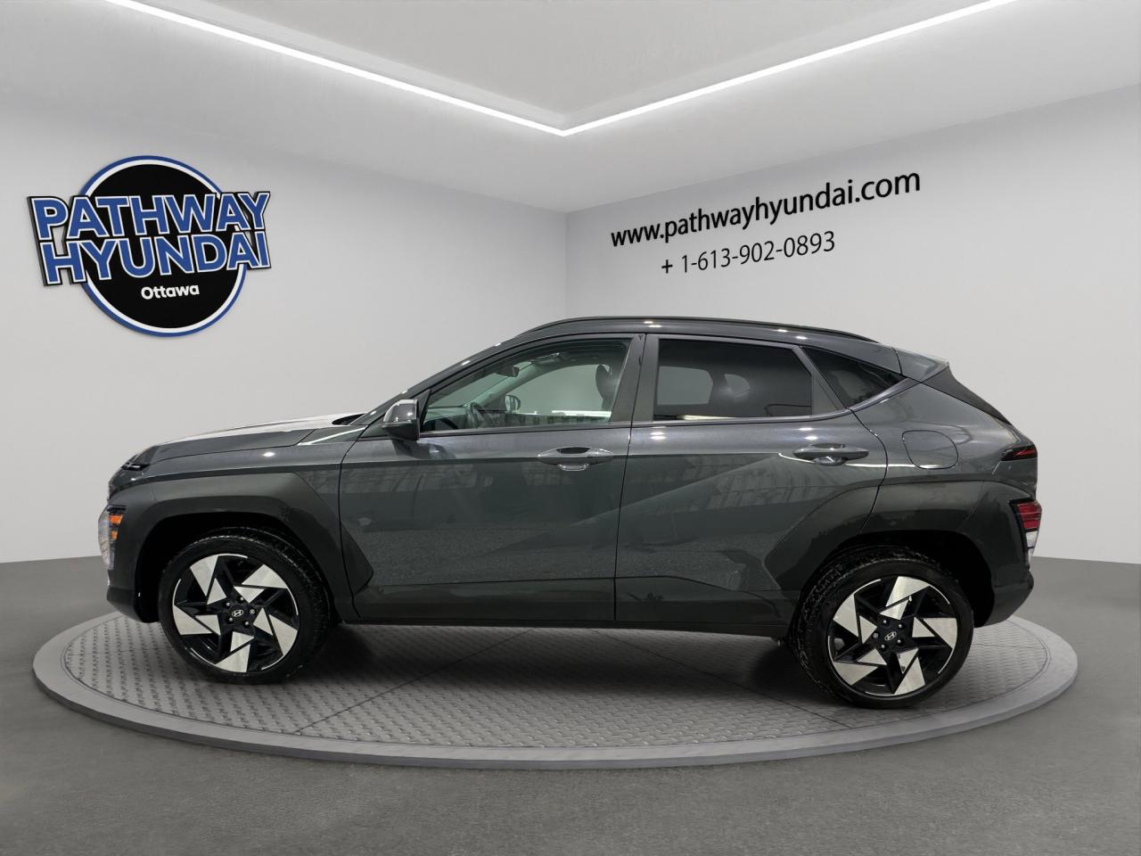 2025 Hyundai KONA Preferred Sport | Reverse Cam | Heated Seats Photo