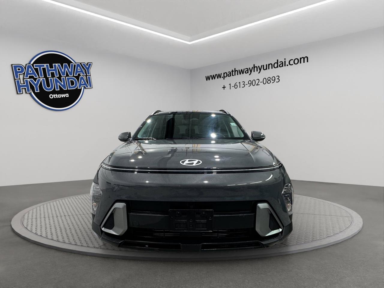 2025 Hyundai KONA Preferred Sport | Reverse Cam | Heated Seats Photo