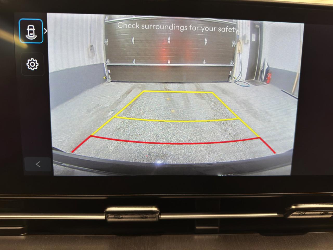 2025 Hyundai KONA Preferred Sport | Reverse Cam | Heated Seats Photo