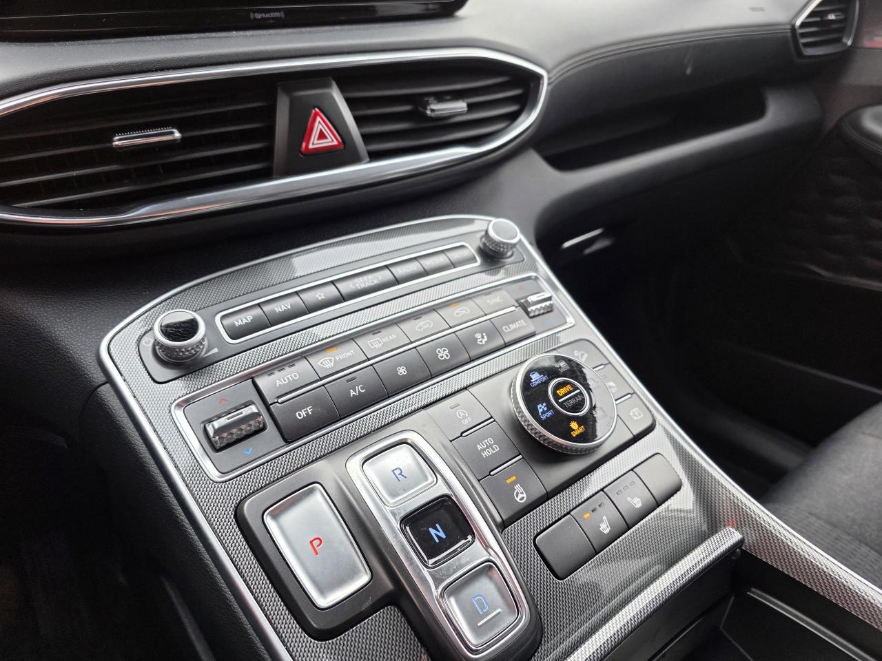 2023 Hyundai Santa Fe Preferred AWD | Android Auto | Apple Car Play | Photo