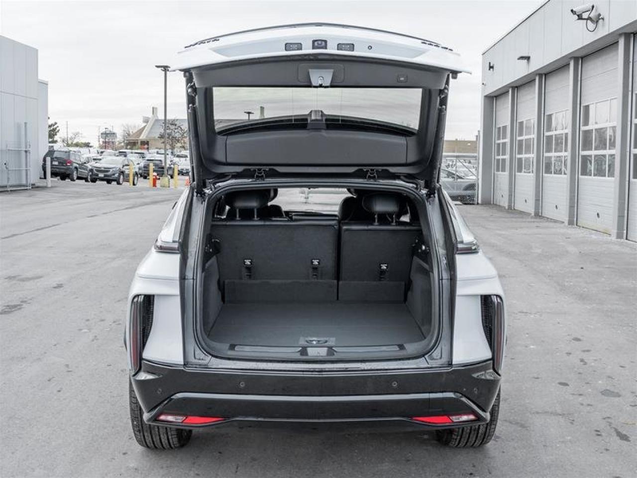 2026 Cadillac LYRIQ Premium Sport Photo