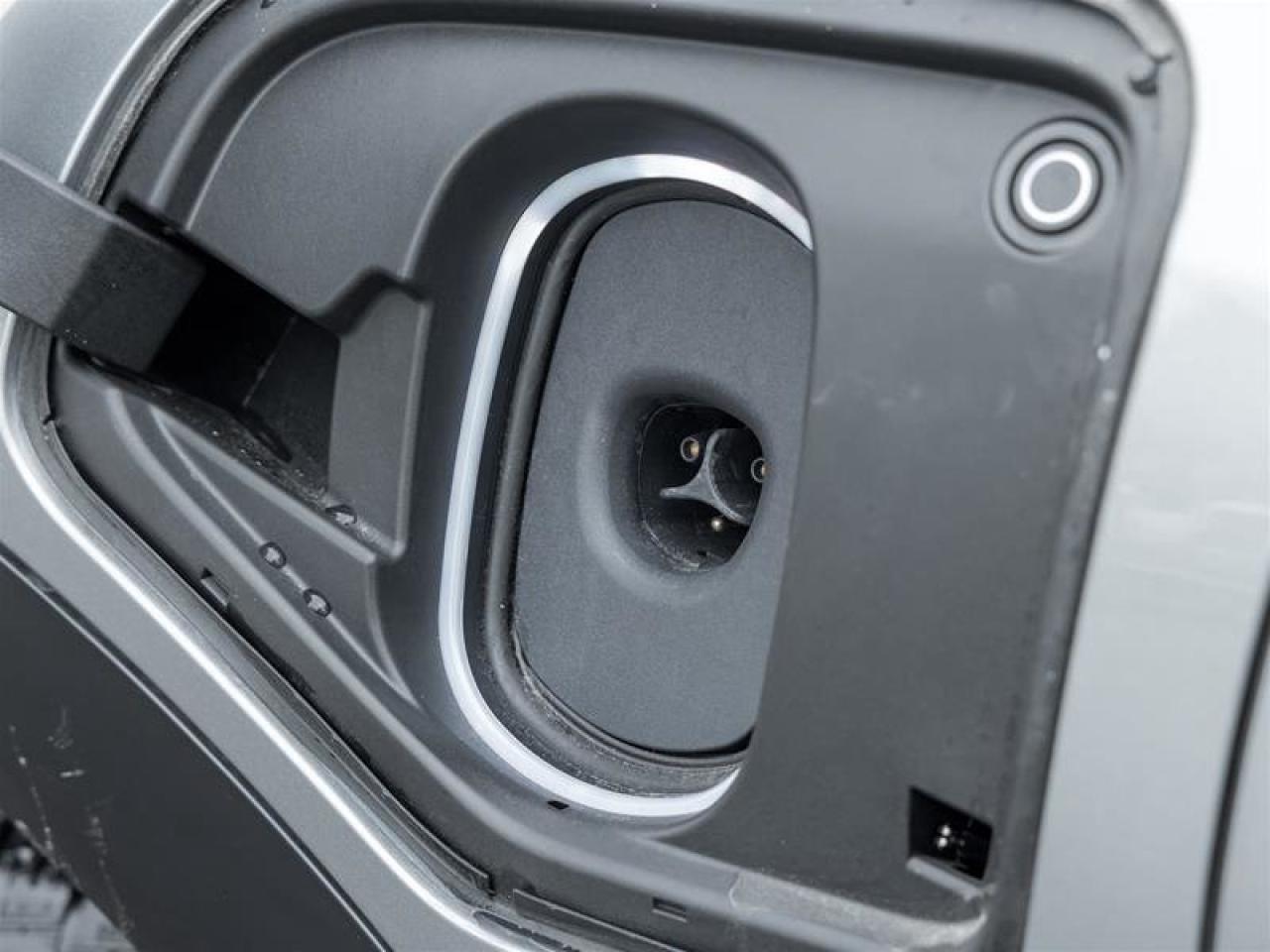 2026 Cadillac OPTIQ Luxury Photo