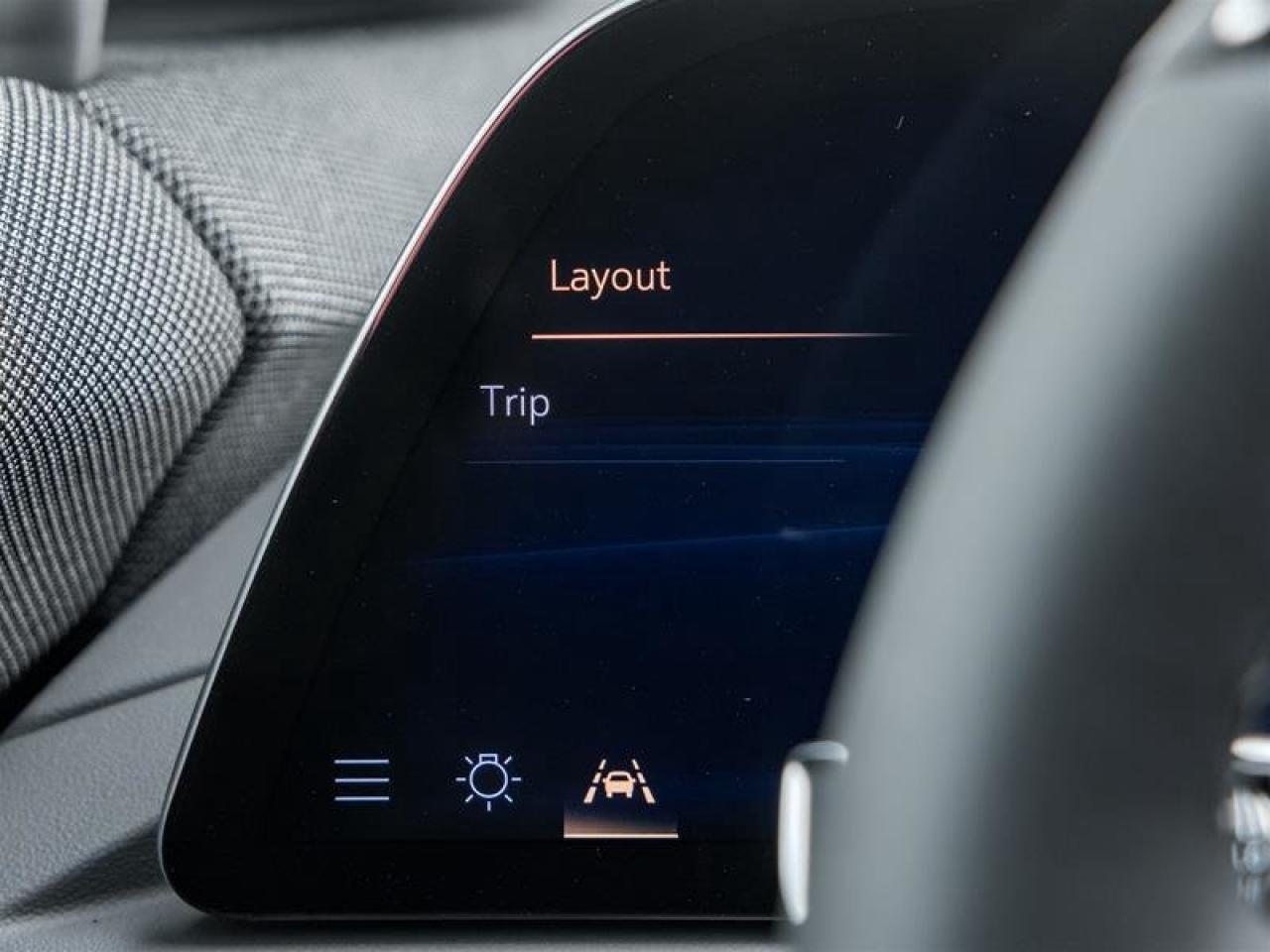 2026 Cadillac OPTIQ Luxury Photo