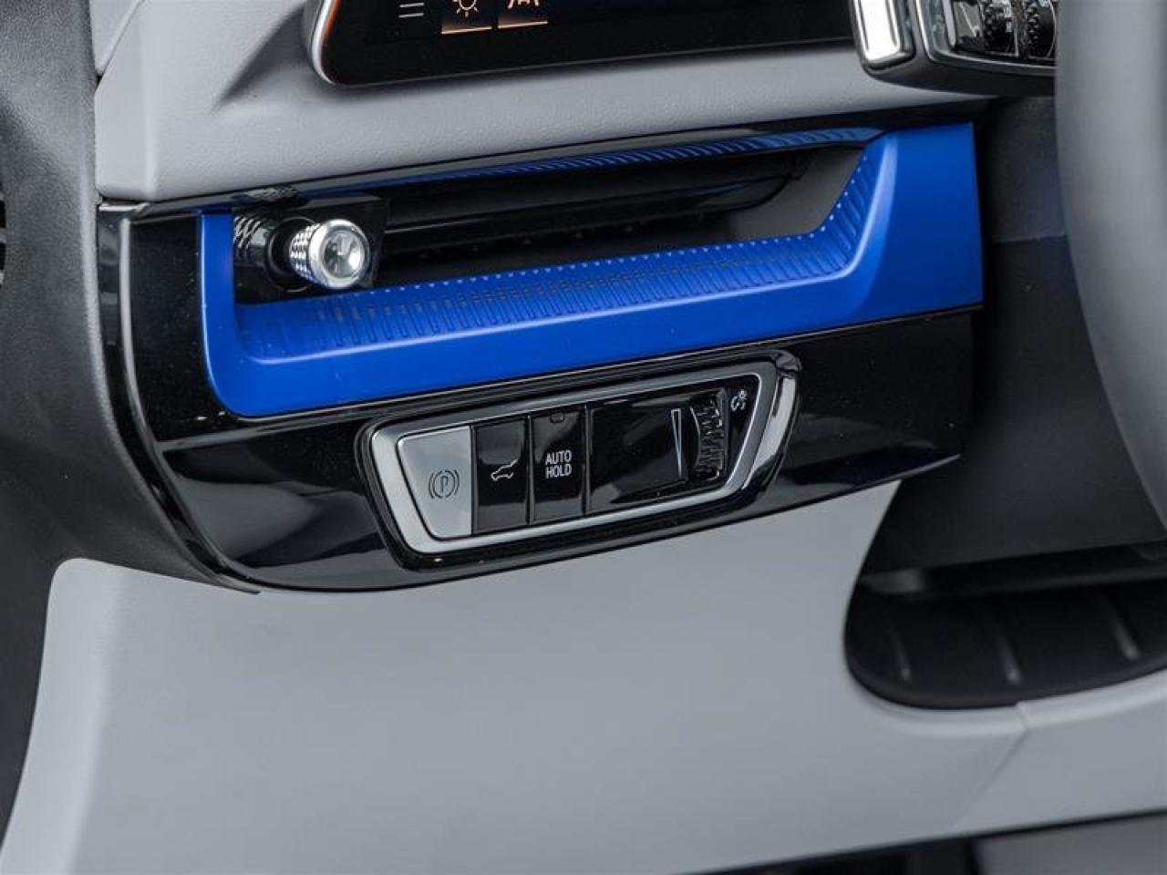 2026 Cadillac OPTIQ Luxury Photo