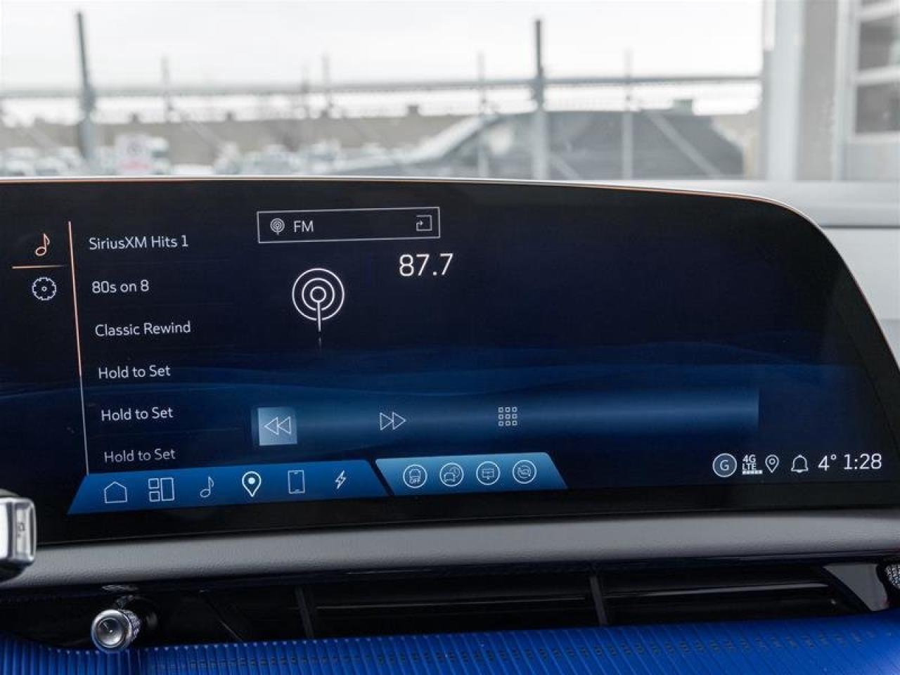 2026 Cadillac OPTIQ Luxury Photo