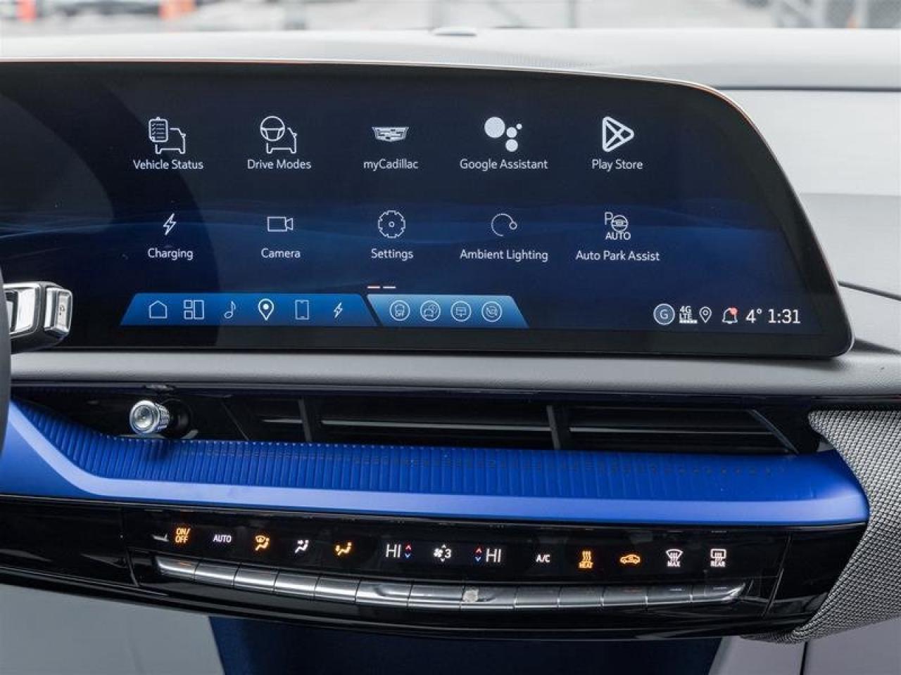 2026 Cadillac OPTIQ Luxury Photo