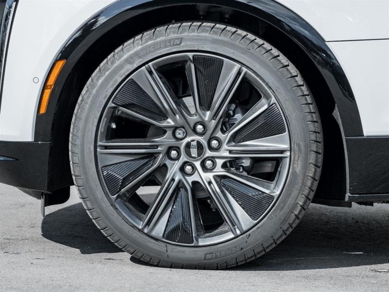 2026 Cadillac LYRIQ Signature Sport Photo