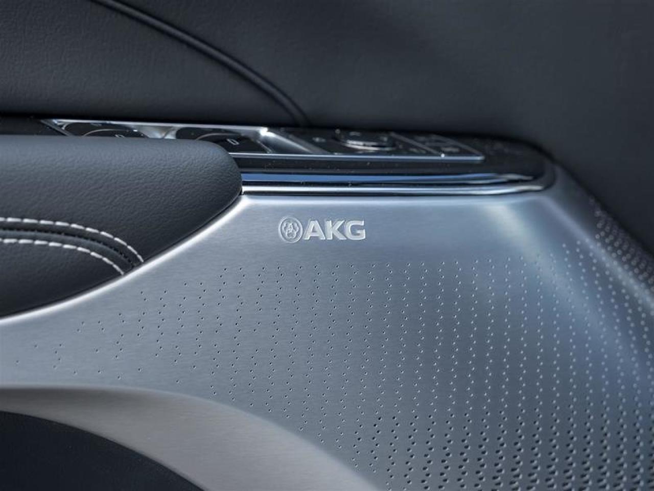 2026 Cadillac LYRIQ Signature Sport Photo