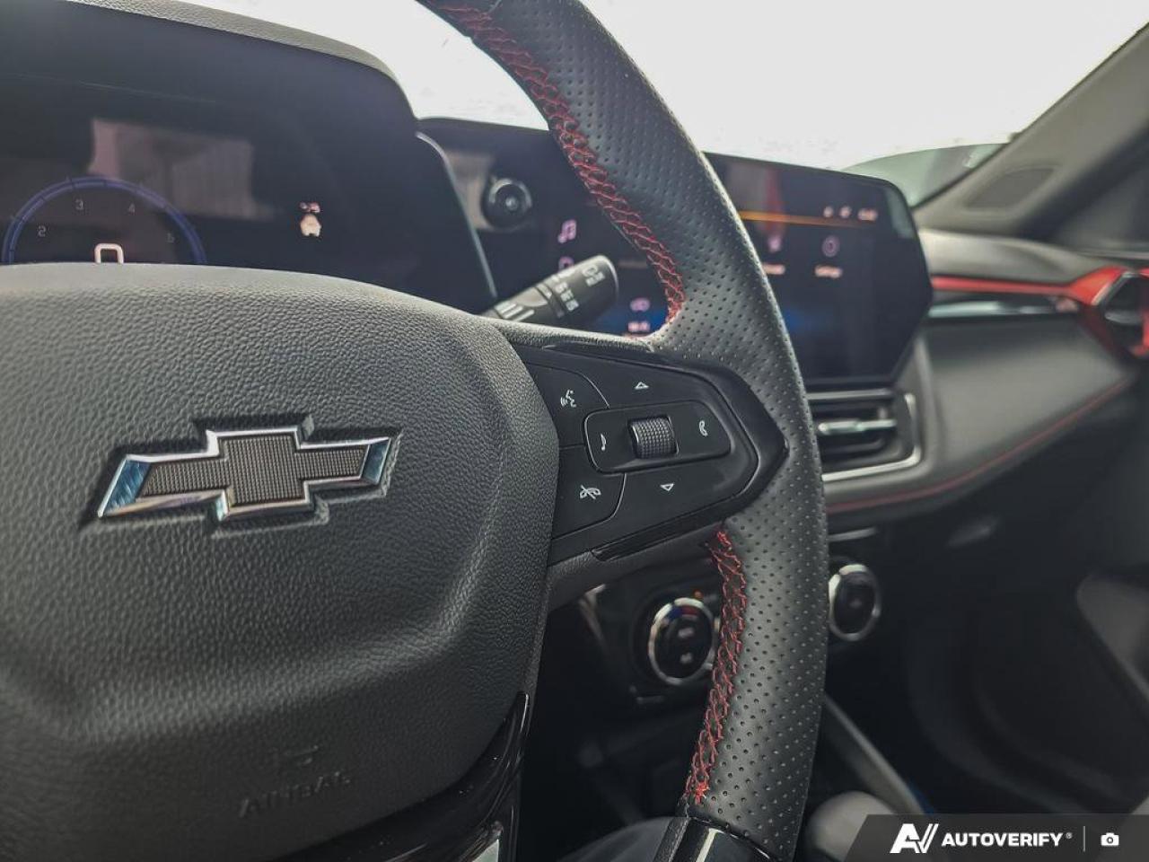 2024 Chevrolet TrailBlazer RS AWD | Leather | Heated Seats | Rear Camera | Photo