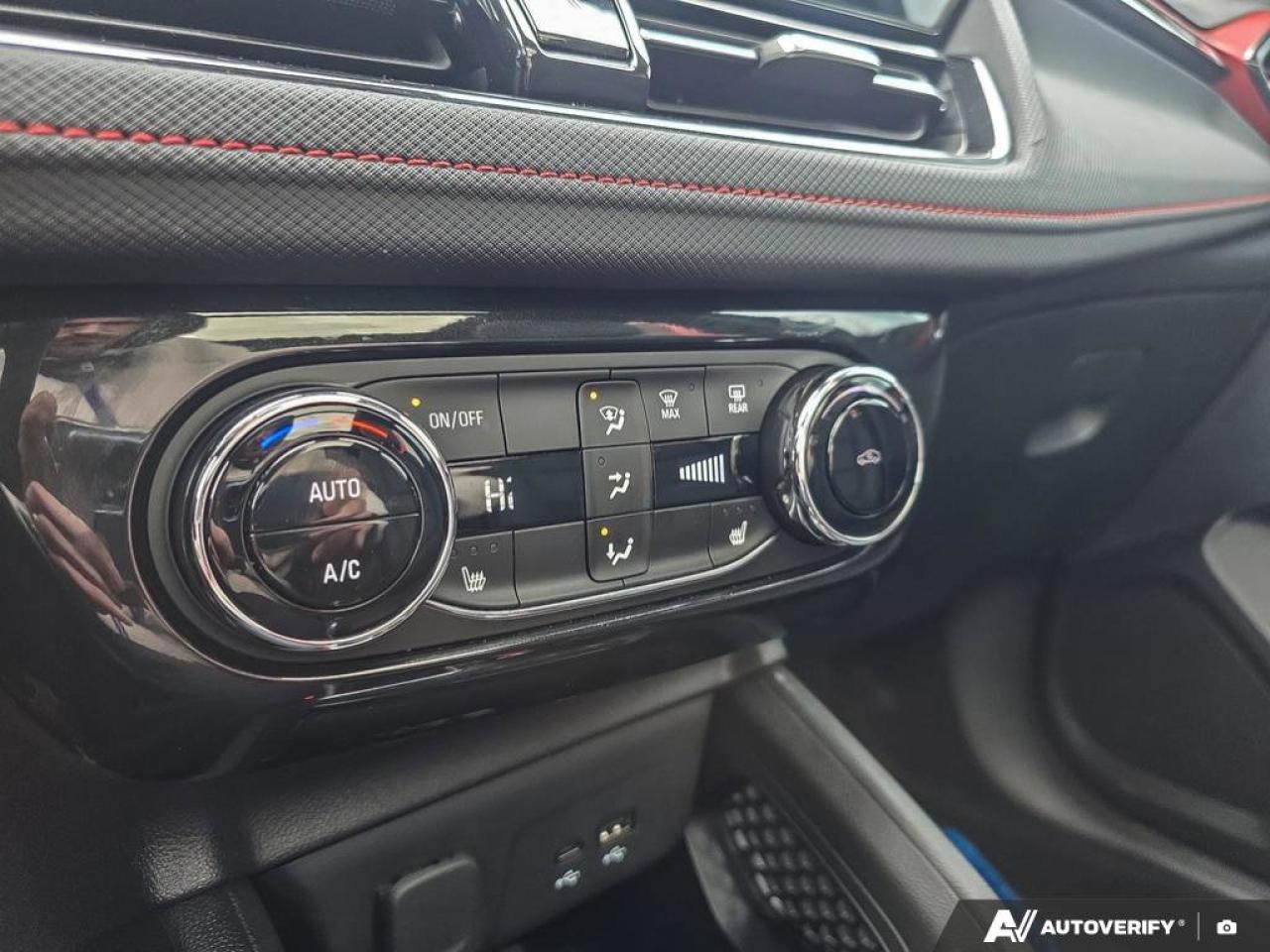 2024 Chevrolet TrailBlazer RS AWD | Leather | Heated Seats | Rear Camera | Photo