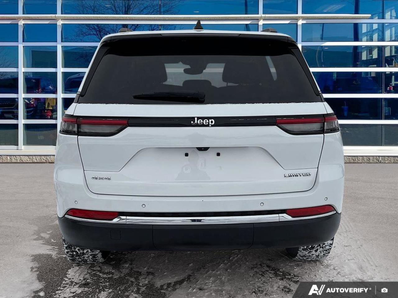 2023 Jeep Grand Cherokee Limited | Leather | Nav | Carplay | Safety Tech | Photo