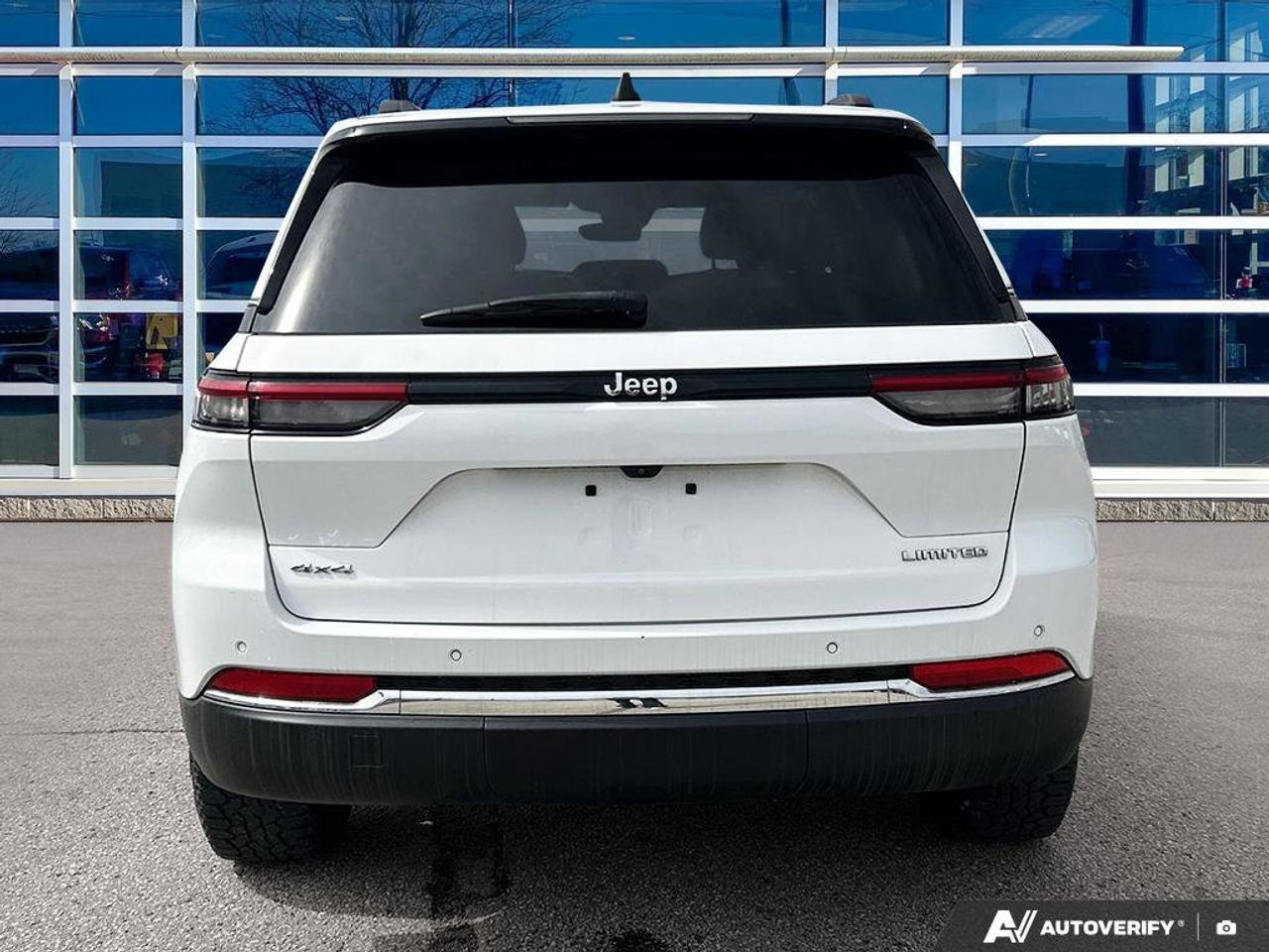 2023 Jeep Grand Cherokee Limited | Leather | Nav | Carplay | Safety Tech | Photo