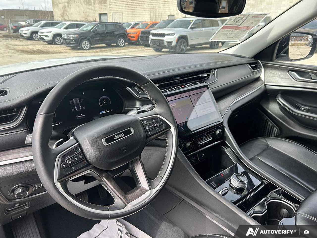 2023 Jeep Grand Cherokee Limited | Leather | Nav | Carplay | Safety Tech | Photo