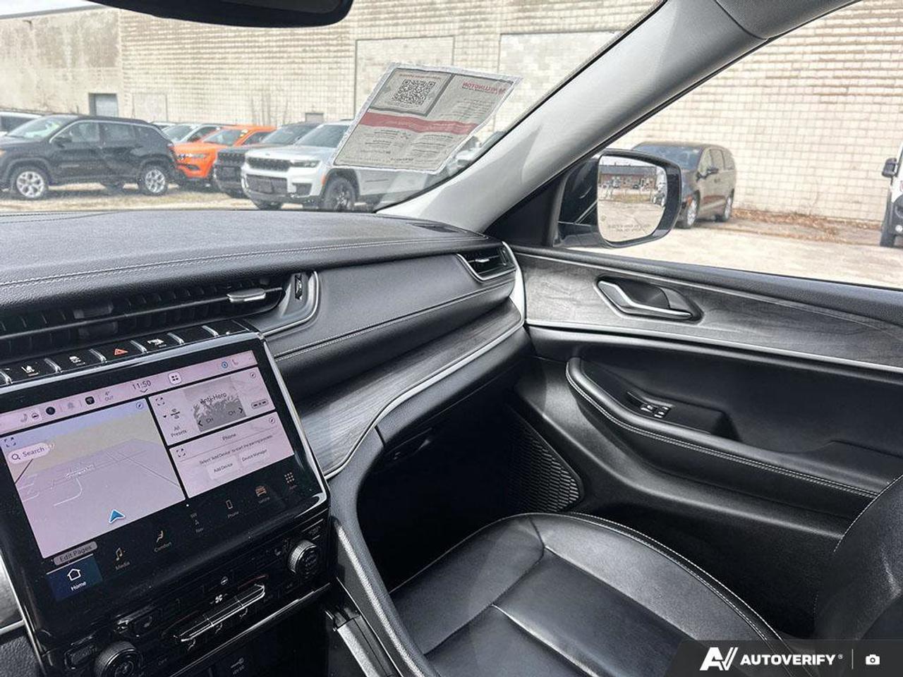 2023 Jeep Grand Cherokee Limited | Leather | Nav | Carplay | Safety Tech | Photo