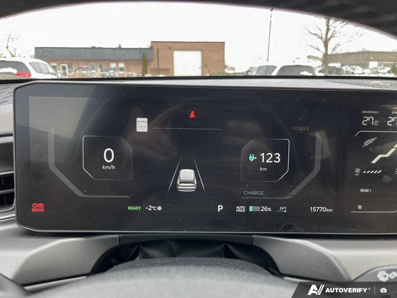 2024 Kia EV9 Wind | 3rd Row | Leather | Heated Wheel | Cooled + Heated Seats | Winter Wheels Included | and More Photo