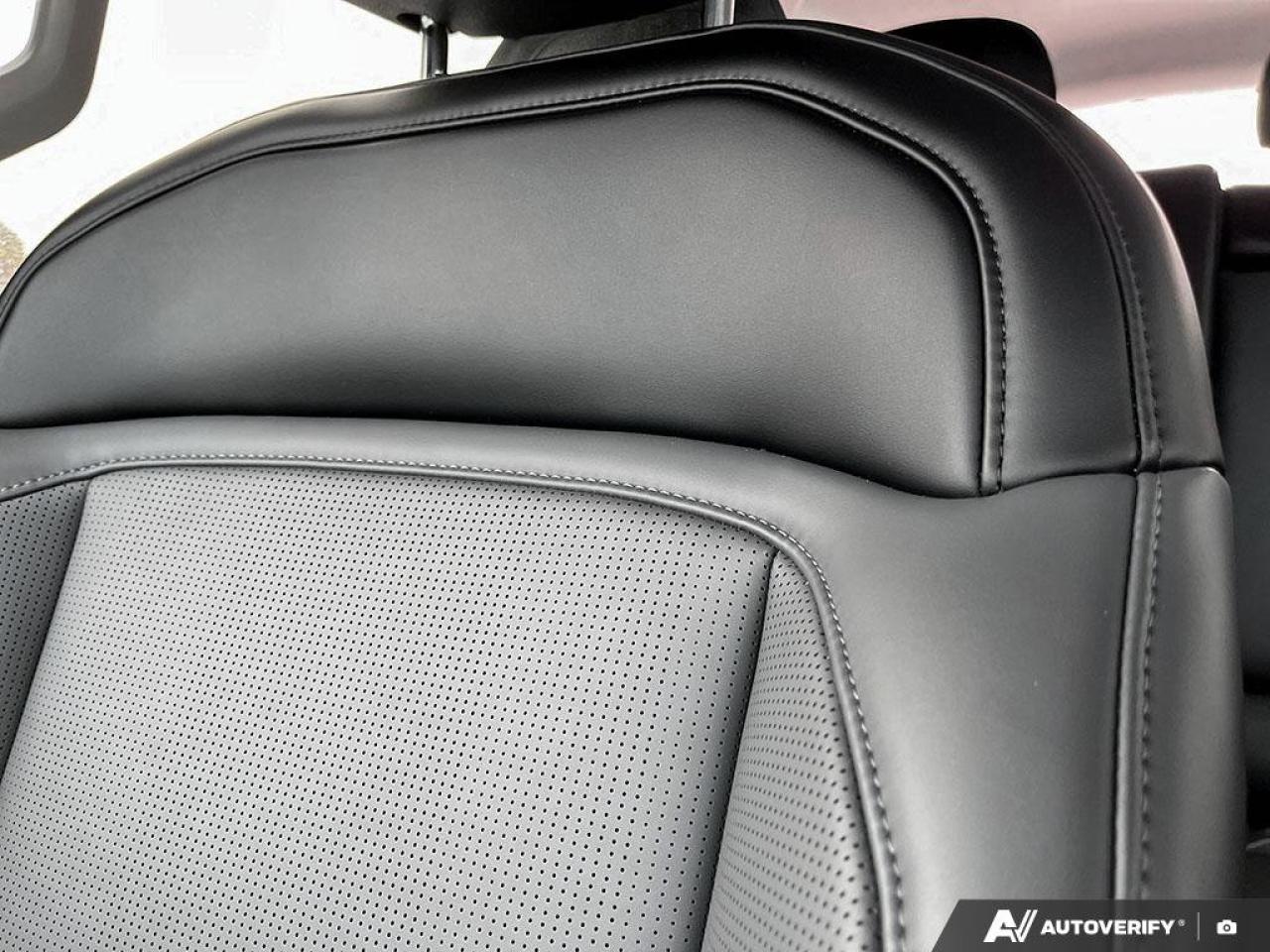 2024 Kia EV9 Wind | 3rd Row | Leather | Heated Wheel | Cooled + Heated Seats | Winter Wheels Included | and More Photo