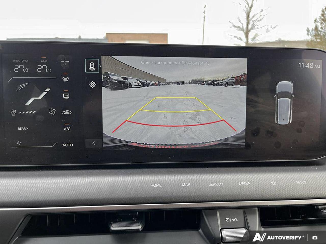 2024 Kia EV9 Wind | 3rd Row | Leather | Heated Wheel | Cooled + Heated Seats | Winter Wheels Included | and More Photo