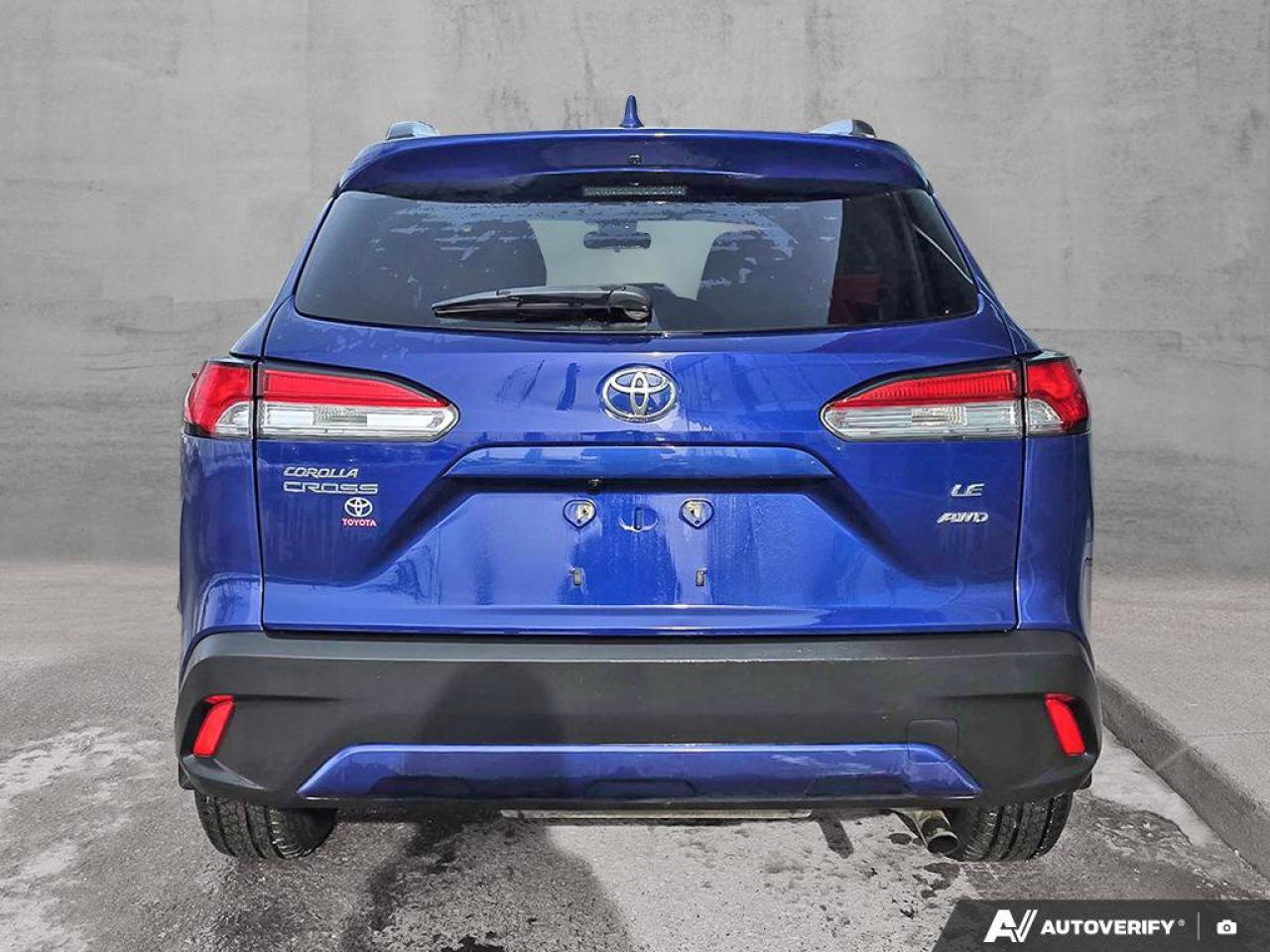 2022 Toyota Corolla Cross LE AWD | Apple Car Play | Android Auto | Heated Seats | Photo