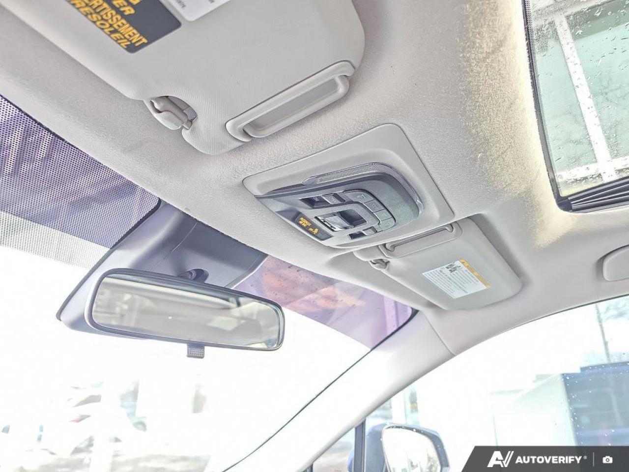 2022 Toyota Corolla Cross LE AWD | Apple Car Play | Android Auto | Heated Seats | Photo