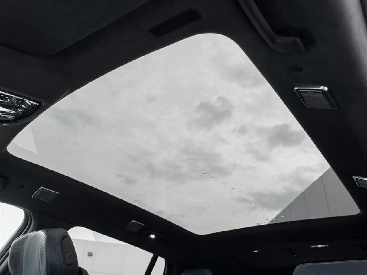 2026 Cadillac Escalade IQ Premium Sport Photo