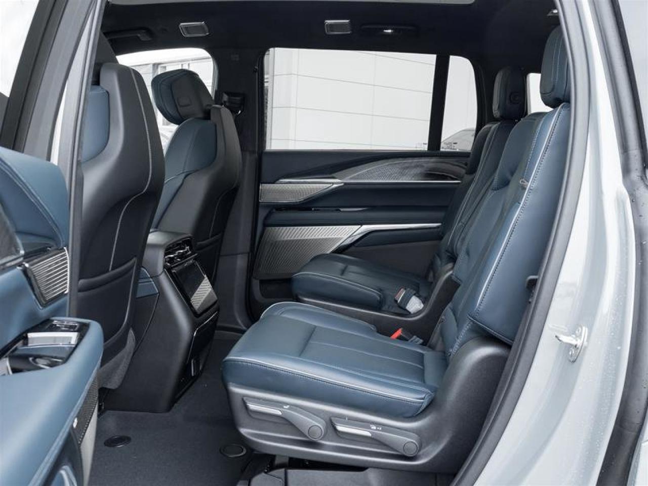 2026 Cadillac Escalade IQ Premium Sport Photo