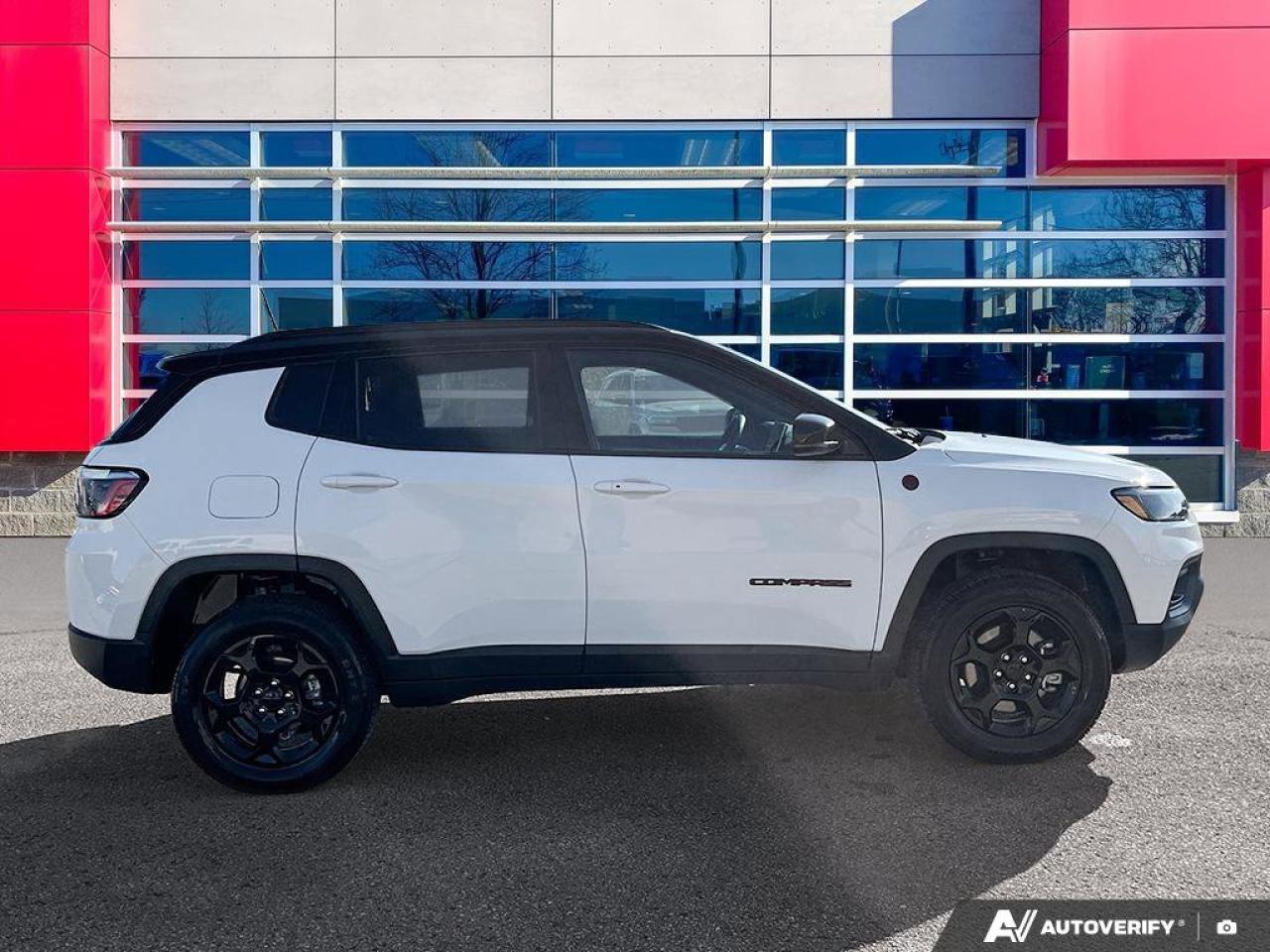 2024 Jeep Compass Trailhawk | Heated Seats/Wheel | Remote Start | Carplay | Photo